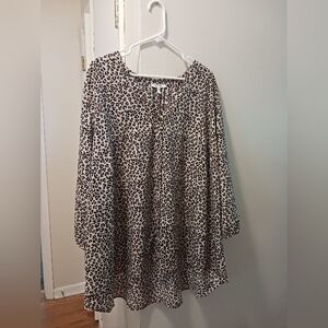 Maurices blouse, size 4xl, leopard print